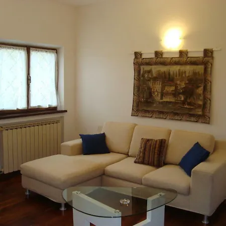 Il Podere Nuovo Lägenhet *