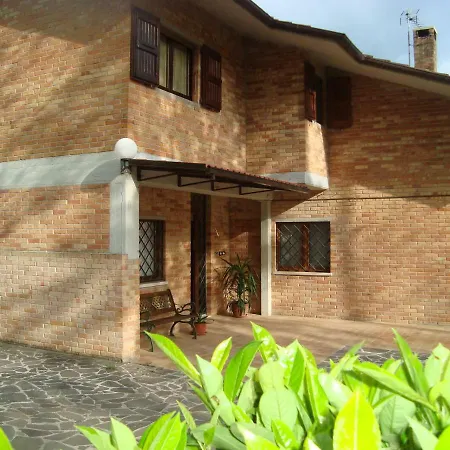 Il Podere Nuovo Lägenhet